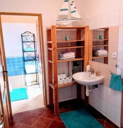 Idylický Rodinný Arkádia Pri Dunajskej Cyklotrase