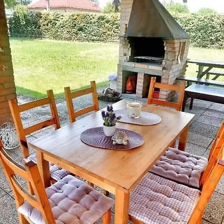 Idylický Rodinný Arkádia Pri Dunajskej Cyklotrase Casa de hóspedes