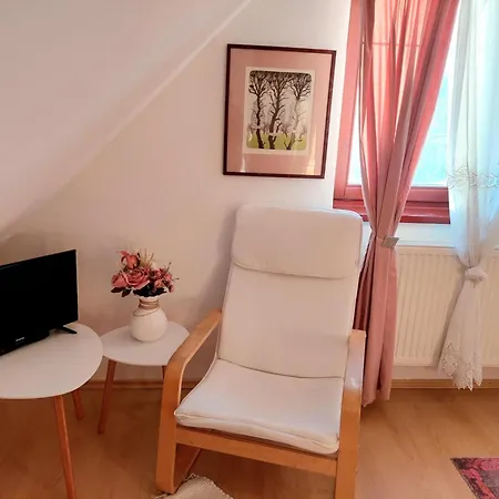 Gæstehus Idylicky Rodinny Arkadia Pri Dunajskej Cyklotrase 3*