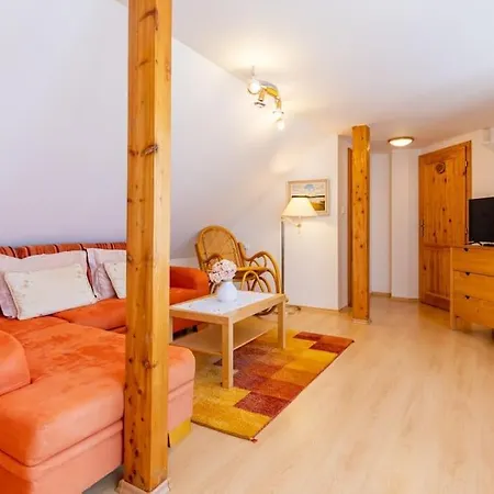 Idylický Rodinný Arkádia Pri Dunajskej Cyklotrase 3*