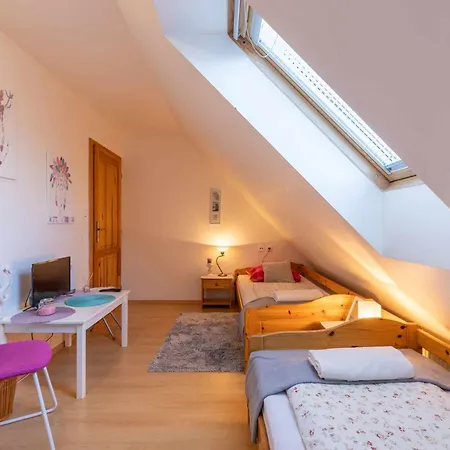 Casa de hóspedes Idylický Rodinný Arkádia Pri Dunajskej Cyklotrase