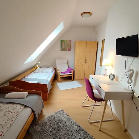 Idylicky Rodinny Arkadia Pri Dunajskej Cyklotrase